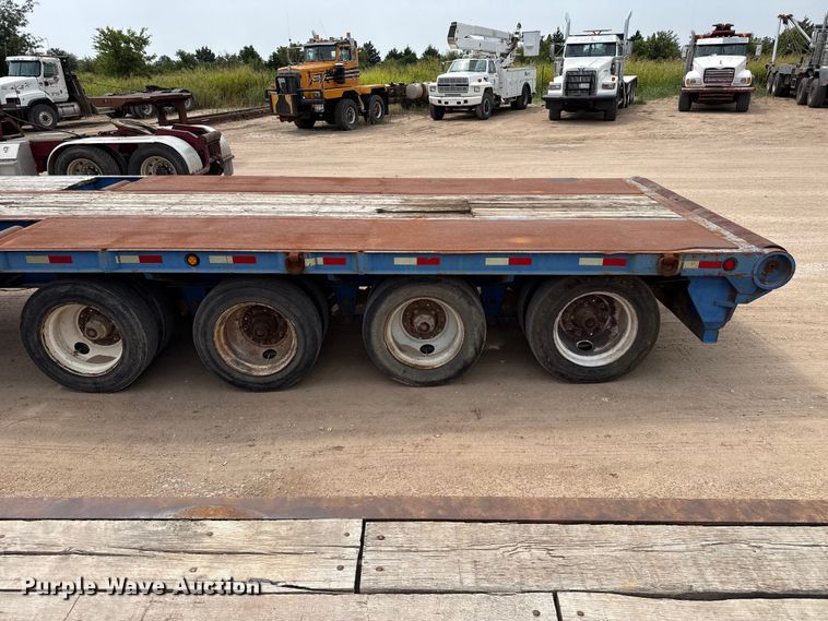image for item EW4176 2001 Viking oilfield trailer