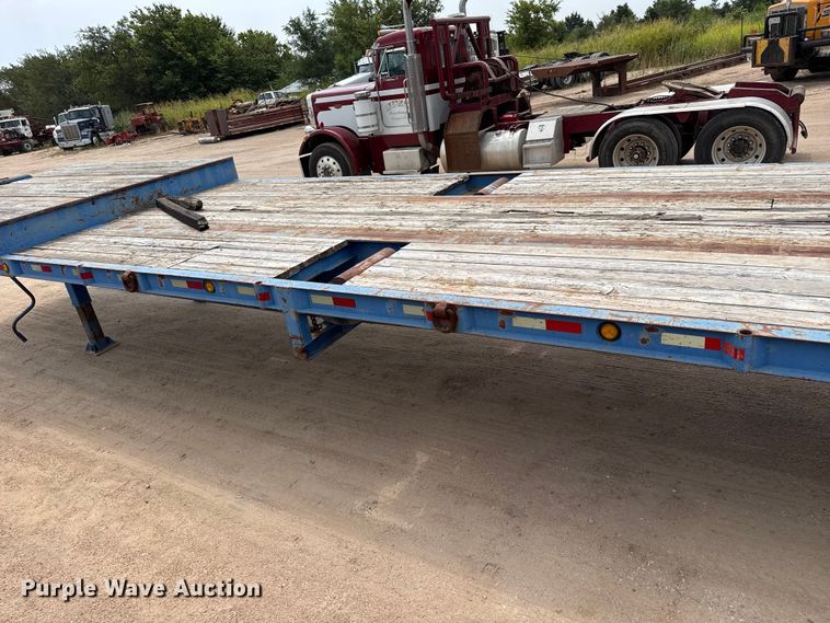 image for item EW4176 2001 Viking oilfield trailer