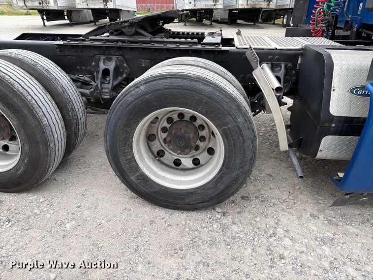 image for item EX4105 2018 Kenworth T680 semi truck