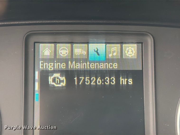 image for item EX4106 2020 Freightliner Cascadia semi truck
