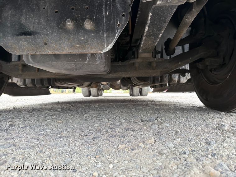 image for item EX4106 2020 Freightliner Cascadia semi truck