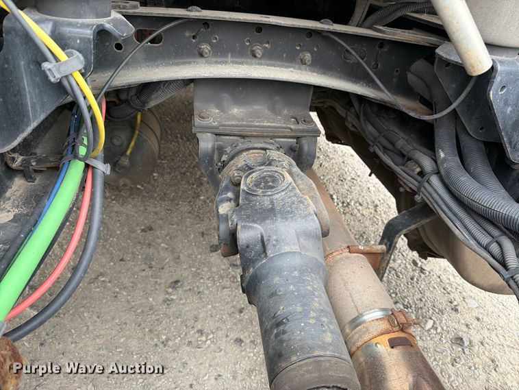image for item EX4107 2019 Freightliner Cascadia semi truck