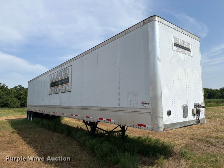 image for item FB4974 2010 Wabash dry van trailer