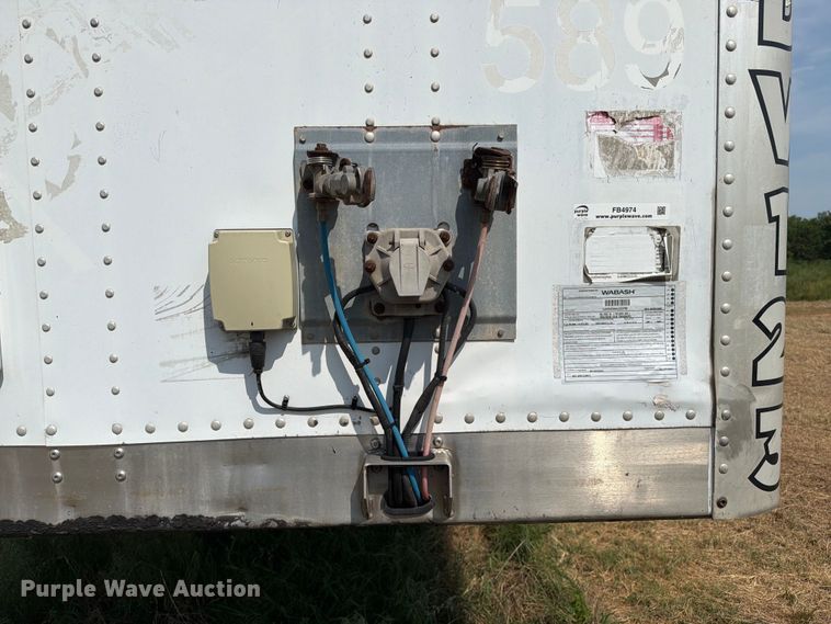 image for item FB4974 2010 Wabash dry van trailer