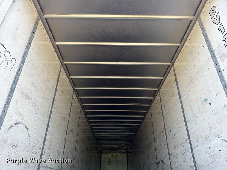 image for item FB4974 2010 Wabash dry van trailer