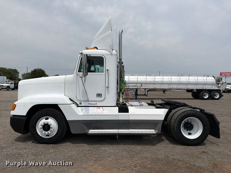 image for item FB5021 1998 Freightliner FLD120 semi truck