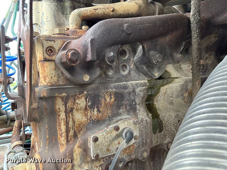 image for item FC1742 1983 Freightliner FLT Semi truck