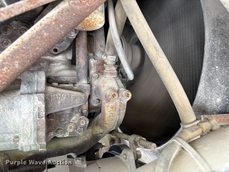 image for item FC1742 1983 Freightliner FLT Semi truck