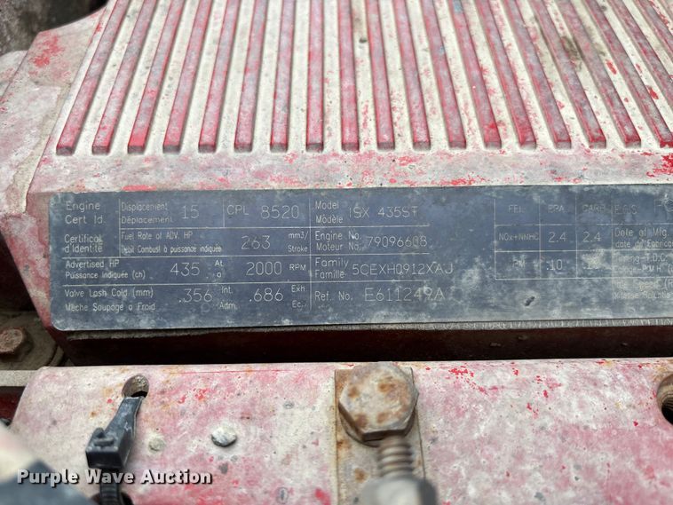 image for item FC1851 2006 International 9400i semi truck