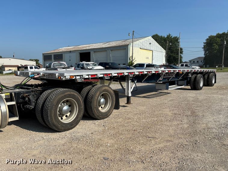 2020 Western Trailers flatbed trailer