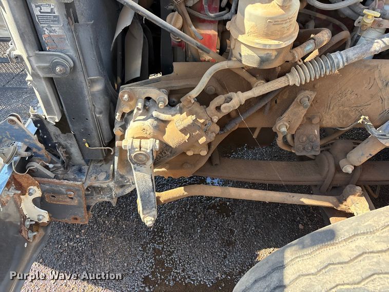 image for item FC2497 2008 Peterbilt 386 semi truck