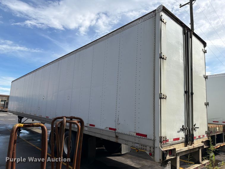 image for item FC3199 2006 Stoughton Trailers dry van trailer