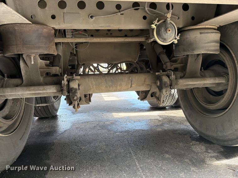 image for item FC3199 2006 Stoughton Trailers dry van trailer