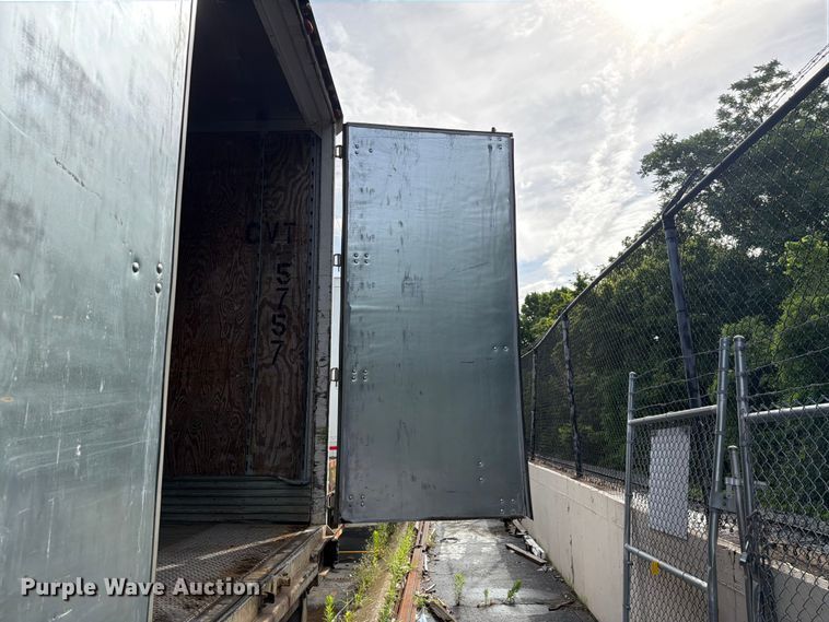 image for item FC3199 2006 Stoughton Trailers dry van trailer
