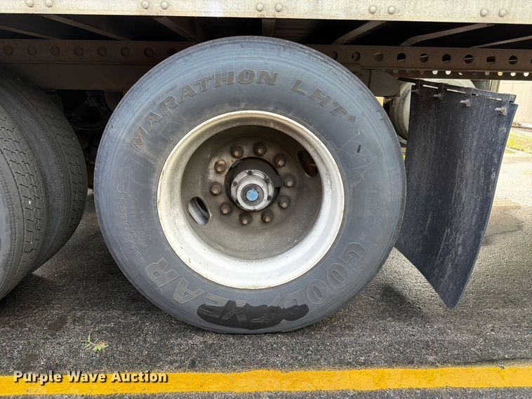 image for item FC3199 2006 Stoughton Trailers dry van trailer