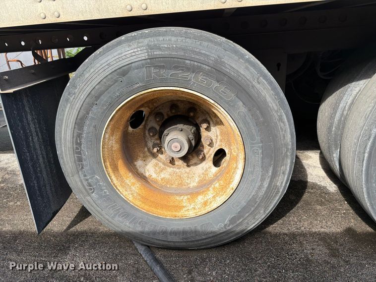 image for item FC3199 2006 Stoughton Trailers dry van trailer