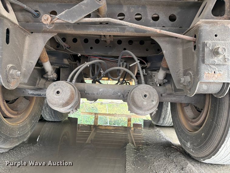 image for item FC3203 2006 Stoughton Trailers dry van trailer