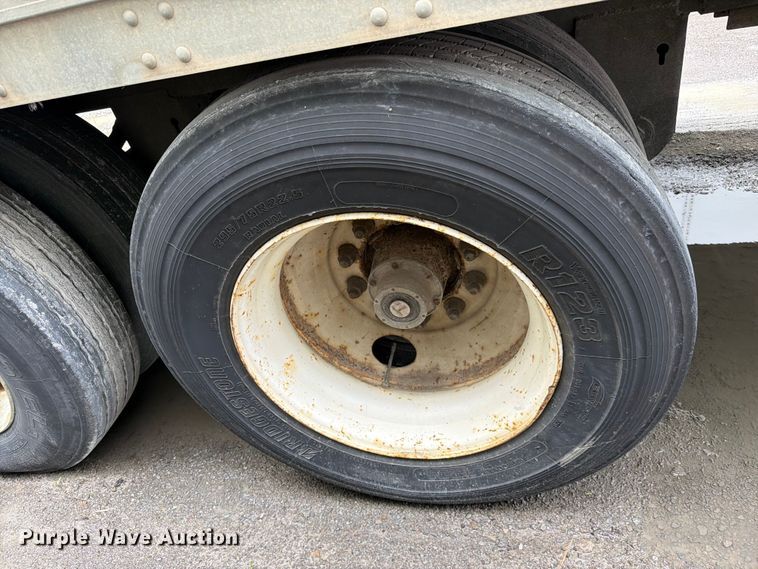 image for item FC3203 2006 Stoughton Trailers dry van trailer