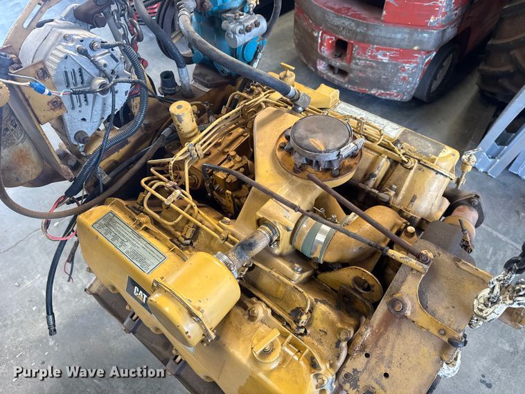 image for item FC4111 Caterpillar 3208 diesel engine