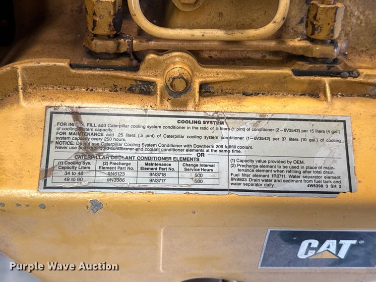 image for item FC4111 Caterpillar 3208 diesel engine