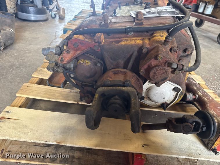 image for item FC4112 Eaton Fuller RT613 transmission