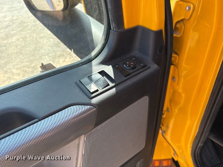 image for item FC4143 2022 Freightliner Cascadia 126 semi truck