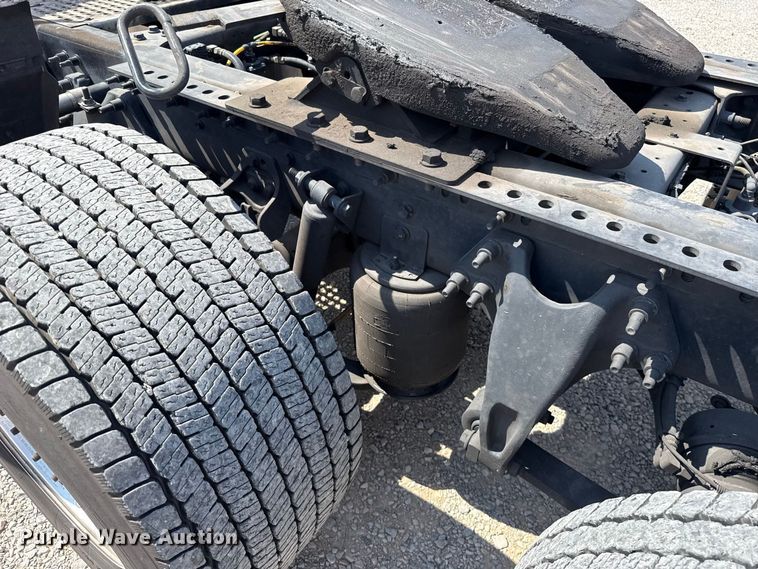 image for item FC4154 2024 International LT625 semi truck