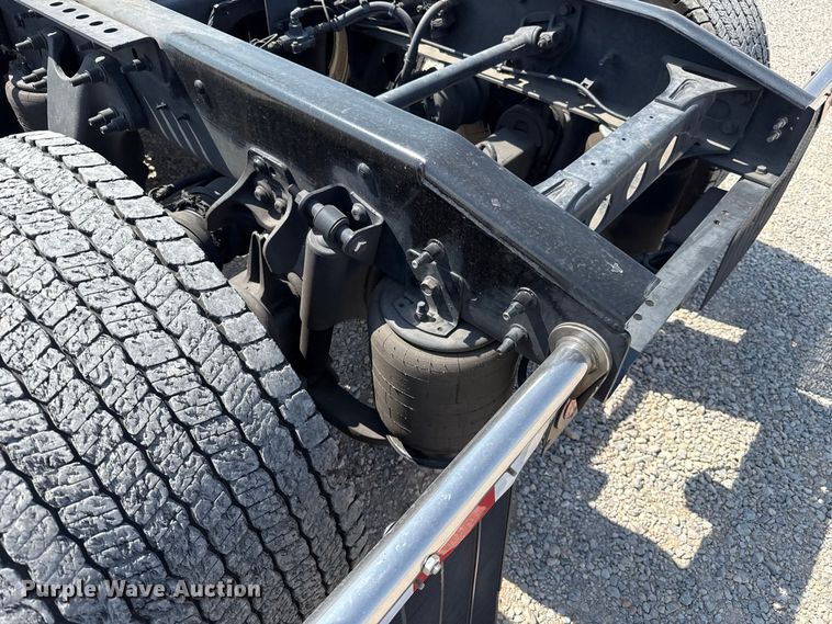 image for item FC4154 2024 International LT625 semi truck