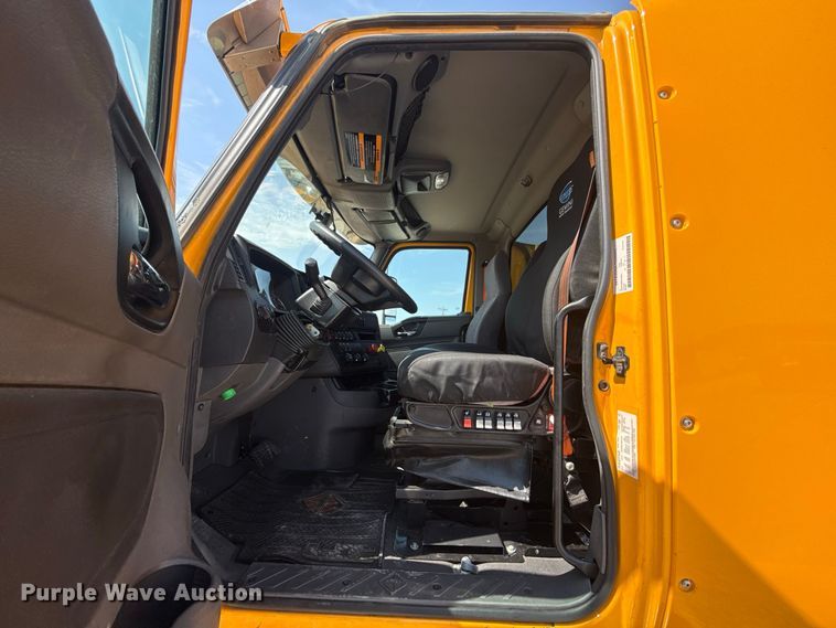 image for item FC4154 2024 International LT625 semi truck