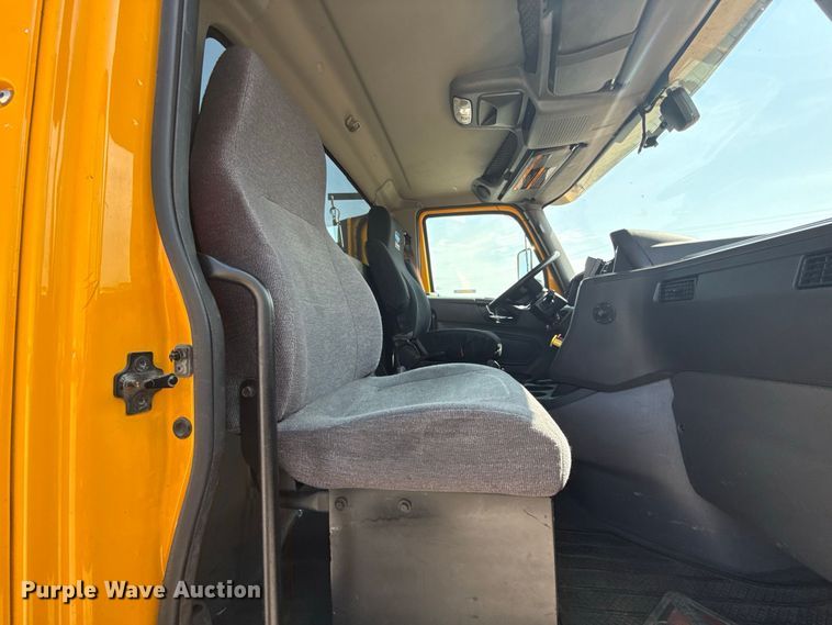 image for item FC4154 2024 International LT625 semi truck