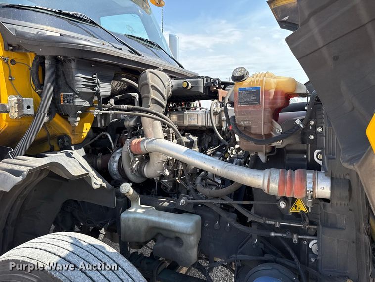 image for item FC4154 2024 International LT625 semi truck