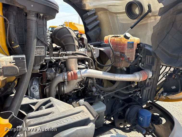 image for item FC4154 2024 International LT625 semi truck