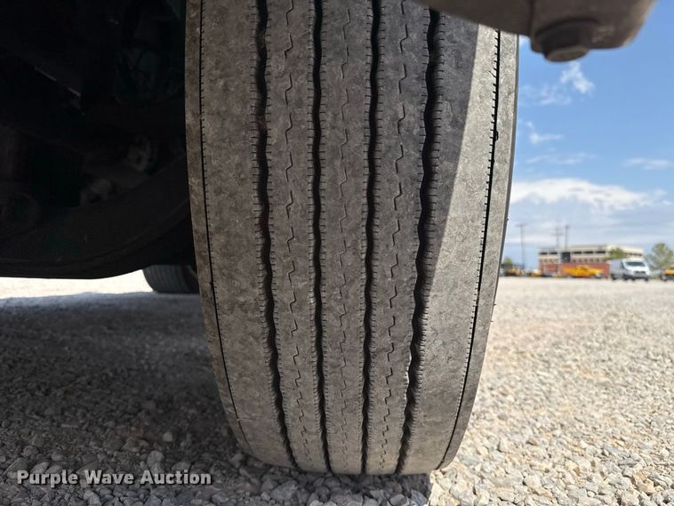 image for item FC4154 2024 International LT625 semi truck