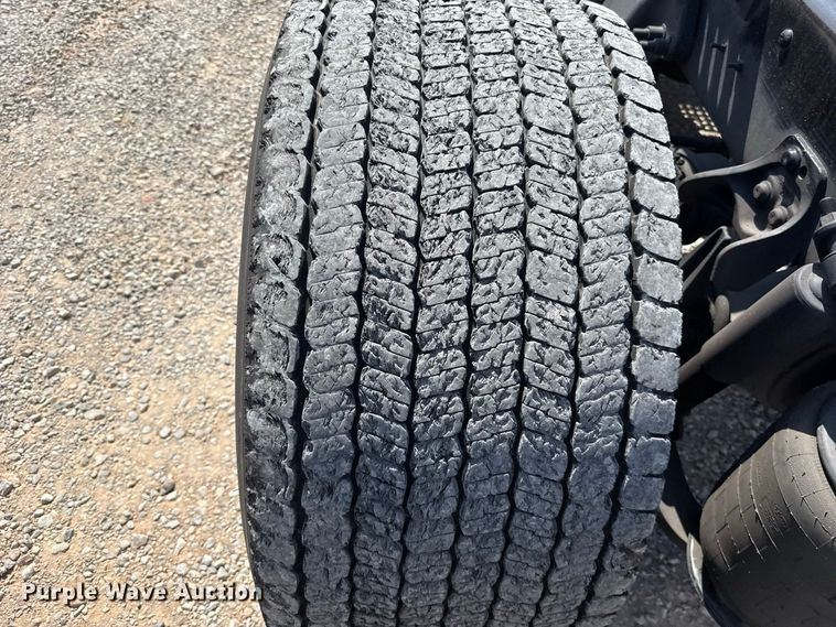 image for item FC4154 2024 International LT625 semi truck