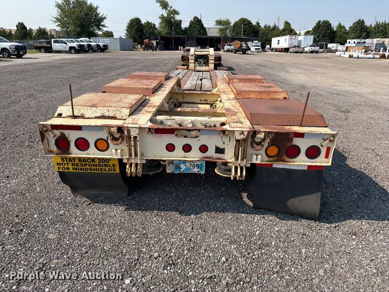 image for item FI0326 2007 Trail King lowboy equipment trailer