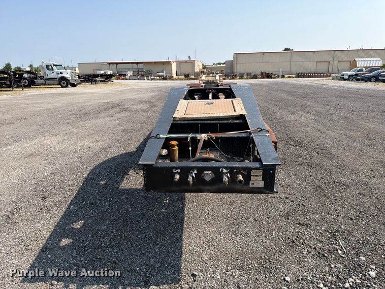 image for item FI0330 2009 Trail King lowboy equipment trailer
