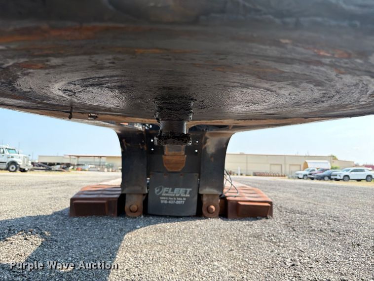 image for item FI0330 2009 Trail King lowboy equipment trailer