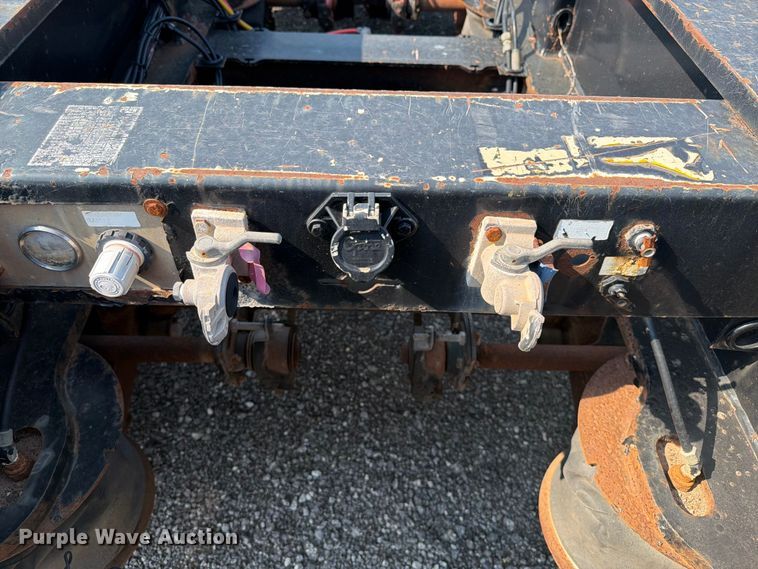 image for item FI0330 2009 Trail King lowboy equipment trailer