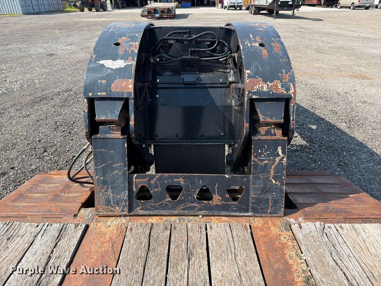 image for item FI0330 2009 Trail King lowboy equipment trailer