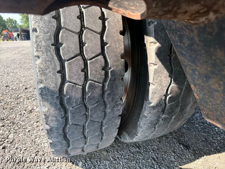 image for item FI0330 2009 Trail King lowboy equipment trailer