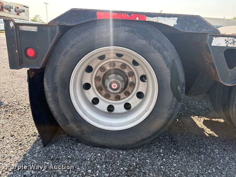 image for item FI0330 2009 Trail King lowboy equipment trailer
