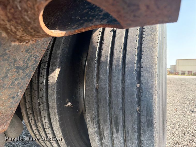 image for item FI0330 2009 Trail King lowboy equipment trailer