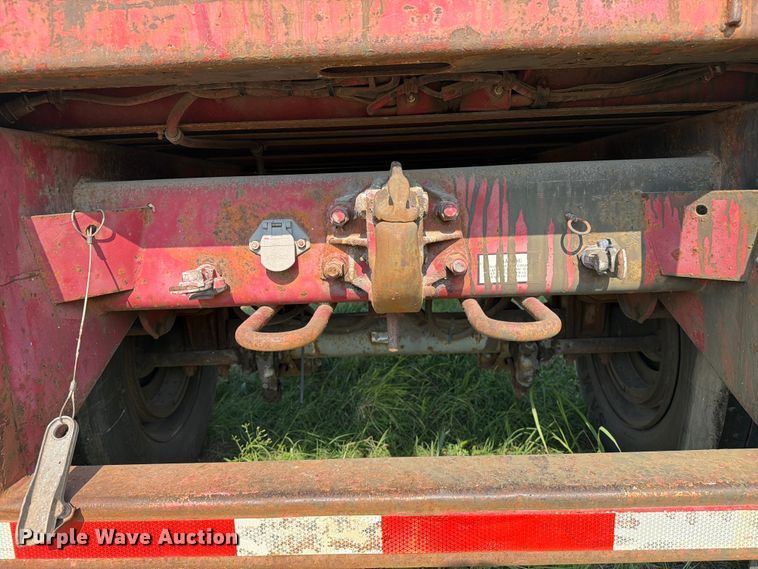 image for item FI0340 1997 Road Systems CF28102 dry van trailer