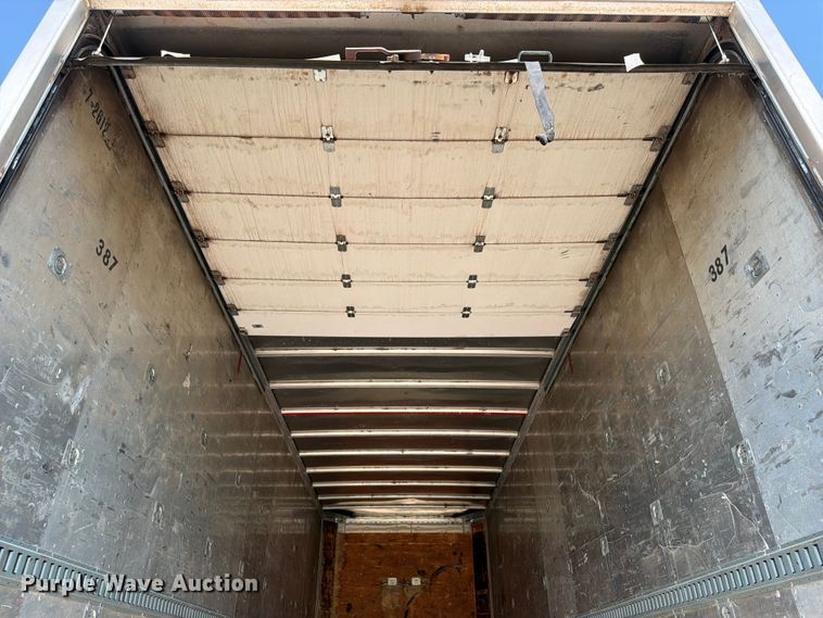 image for item FI0340 1997 Road Systems CF28102 dry van trailer