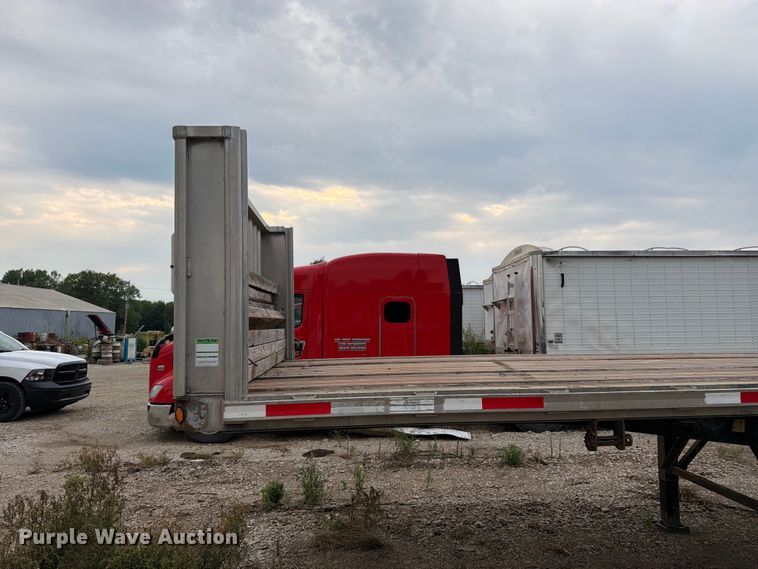 image for item FK3301 2007 Fontaine 1FTW-7-8048WSAWK flatbed trailer
