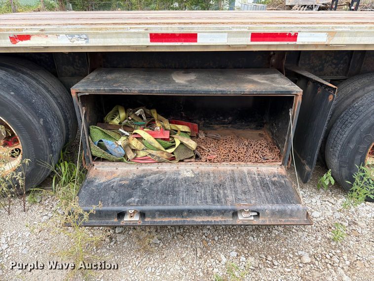 image for item FK3301 2007 Fontaine 1FTW-7-8048WSAWK flatbed trailer