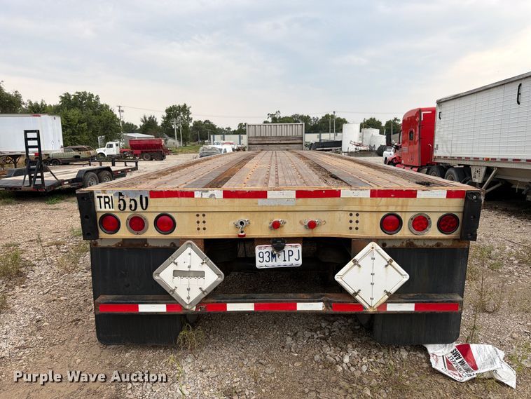 image for item FK3301 2007 Fontaine 1FTW-7-8048WSAWK flatbed trailer