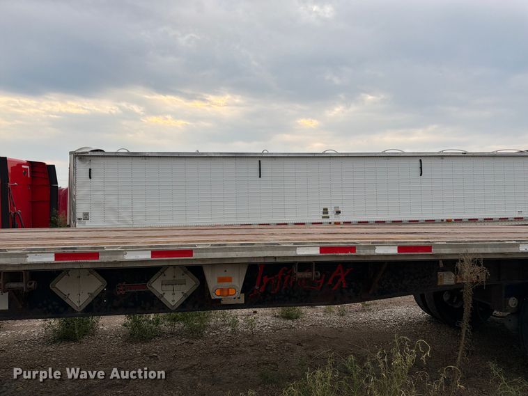 image for item FK3301 2007 Fontaine 1FTW-7-8048WSAWK flatbed trailer