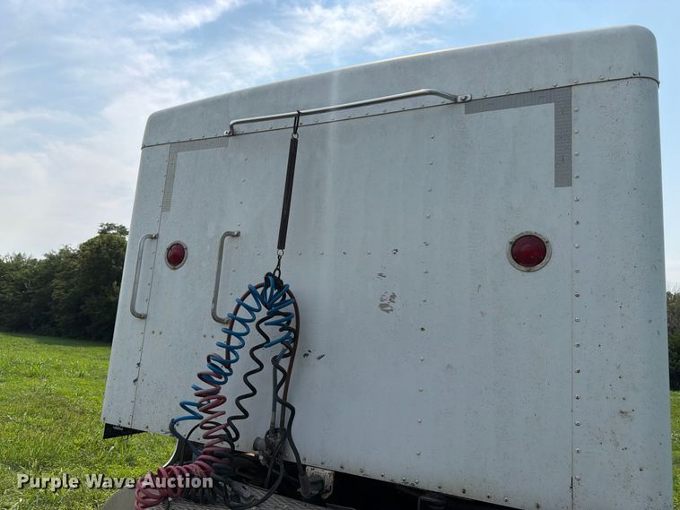image for item FK3318 1986 Kenworth T600 