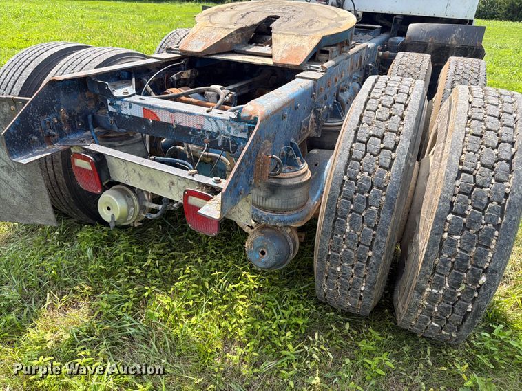 image for item FK3318 1986 Kenworth T600 